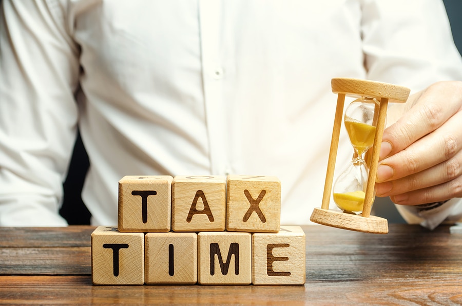 Tax Deadlines & Deductions to Know